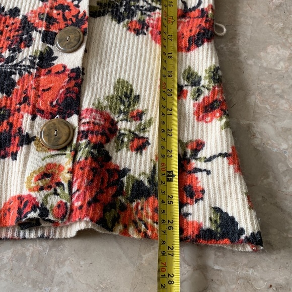 Anthropologie Miss Rosie Sweater Sleeping on Snow Rose Floral Cardigan Small - Picture 11 of 13